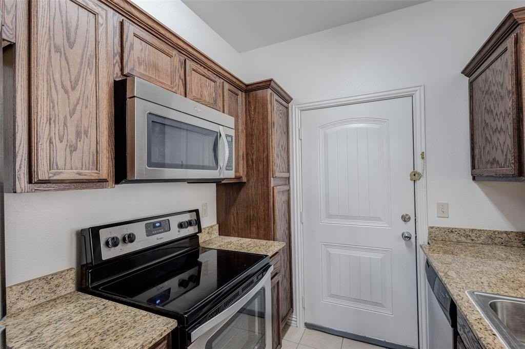 1534 Aldra Dr - Photo 3 of 11