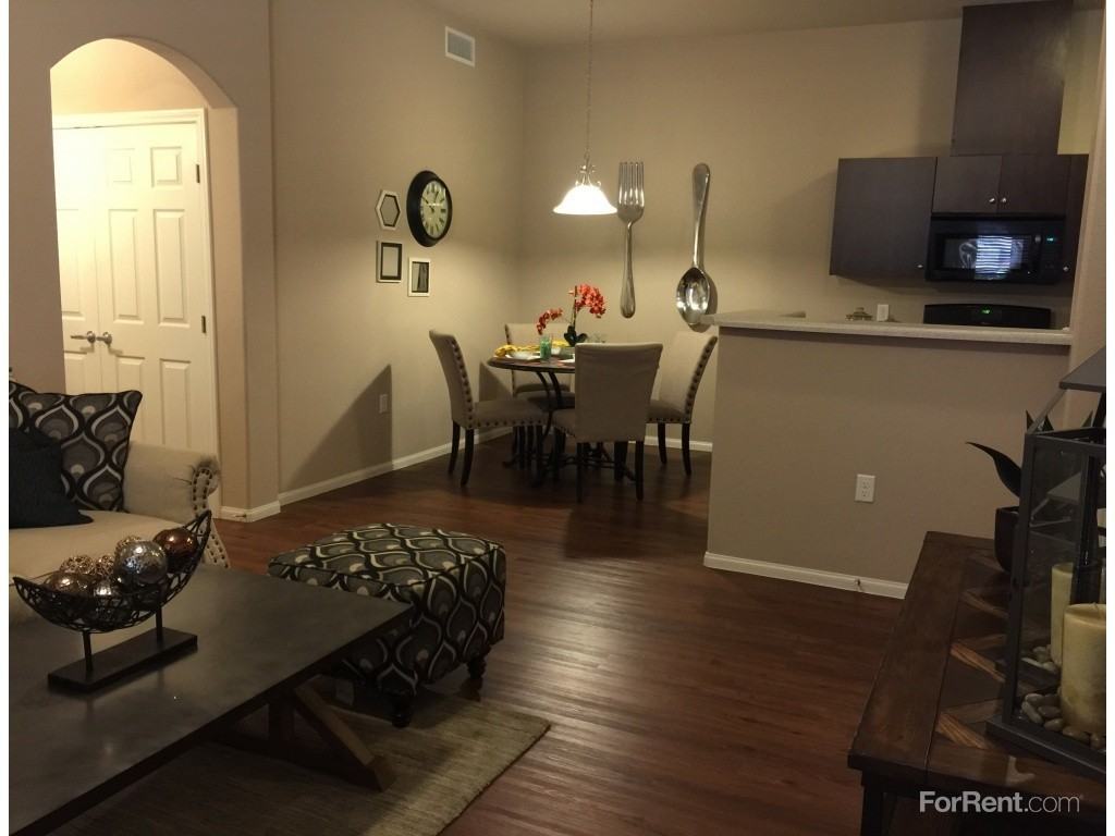 Boulder Pointe - Photo 2 of 19