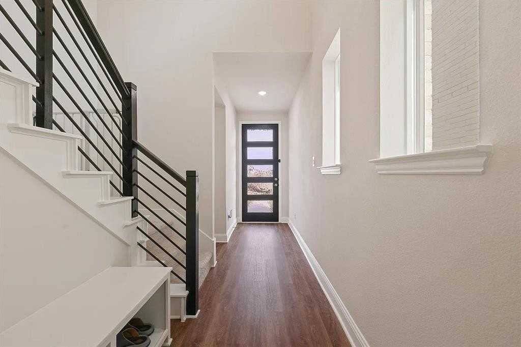 11503 Empress Dr - Photo 2 of 23