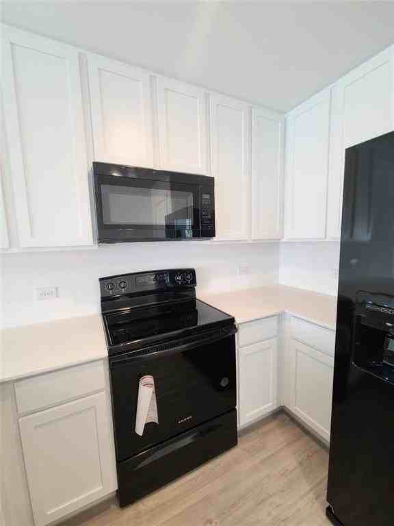 919 Blue Heron Dr - Photo 3 of 26