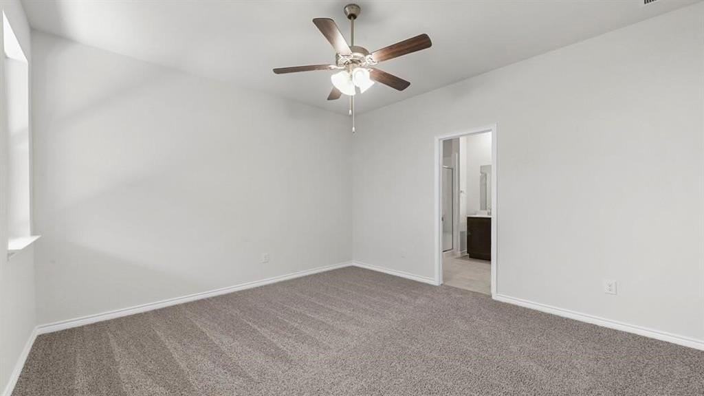 2328 Chloe Ln - Photo 7 of 37