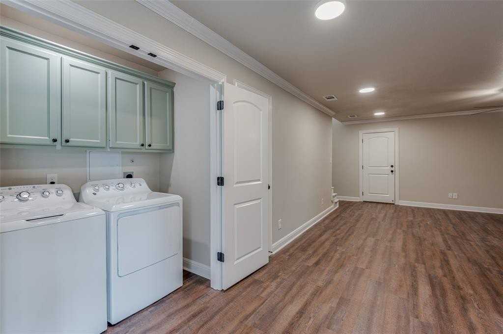 2208 N Hickory St #2208 - Photo 7 of 12