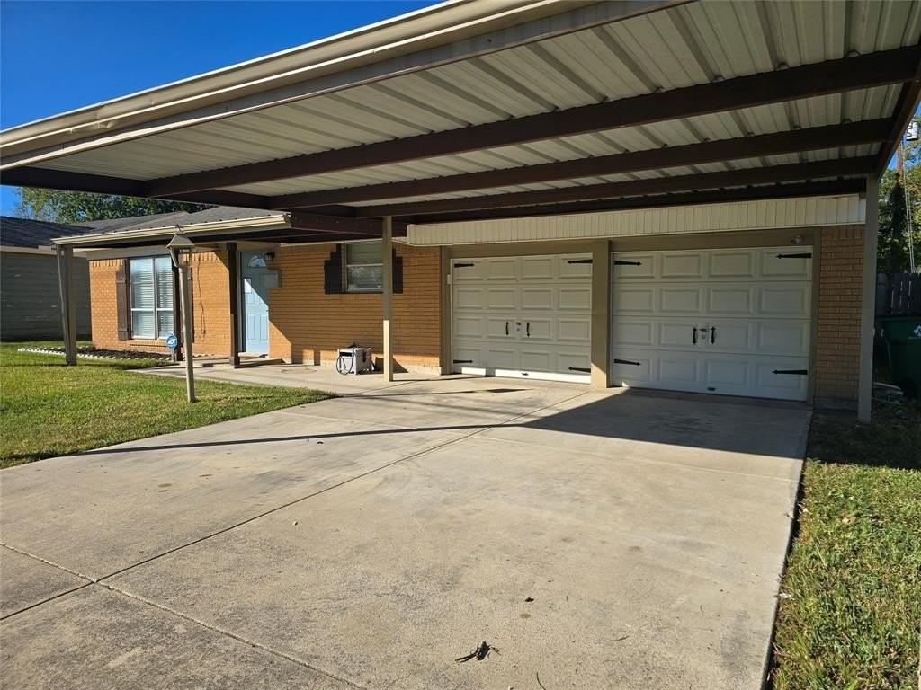 4209 Haltom Rd - Photo 4 of 25