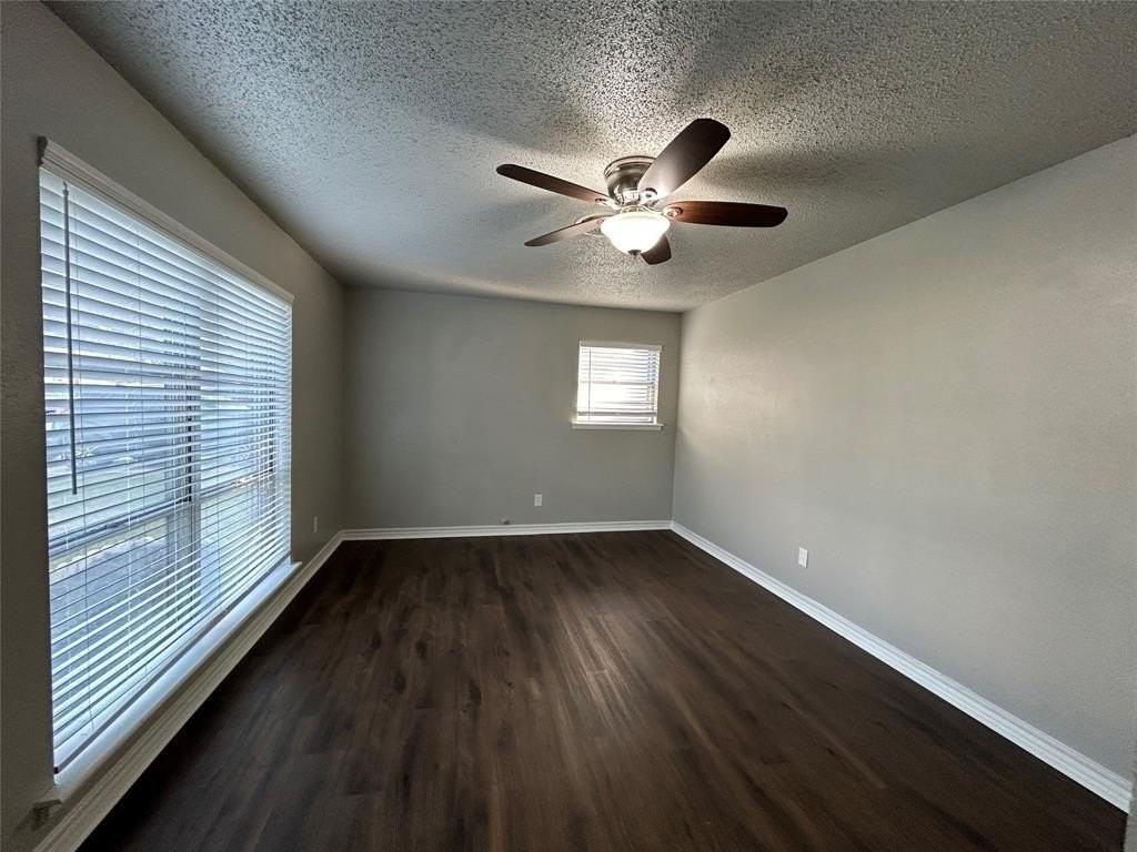 4209 Haltom Rd - Photo 5 of 25