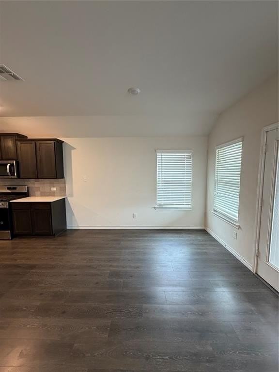 227 Mockingbird Way - Photo 6 of 11