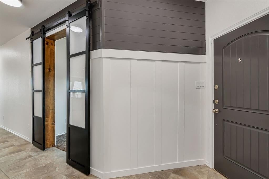 10113 Saltbrush St - Photo 5 of 30