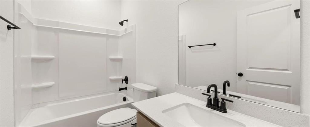 760 Waterhouse Lake Dr - Photo 3 of 15