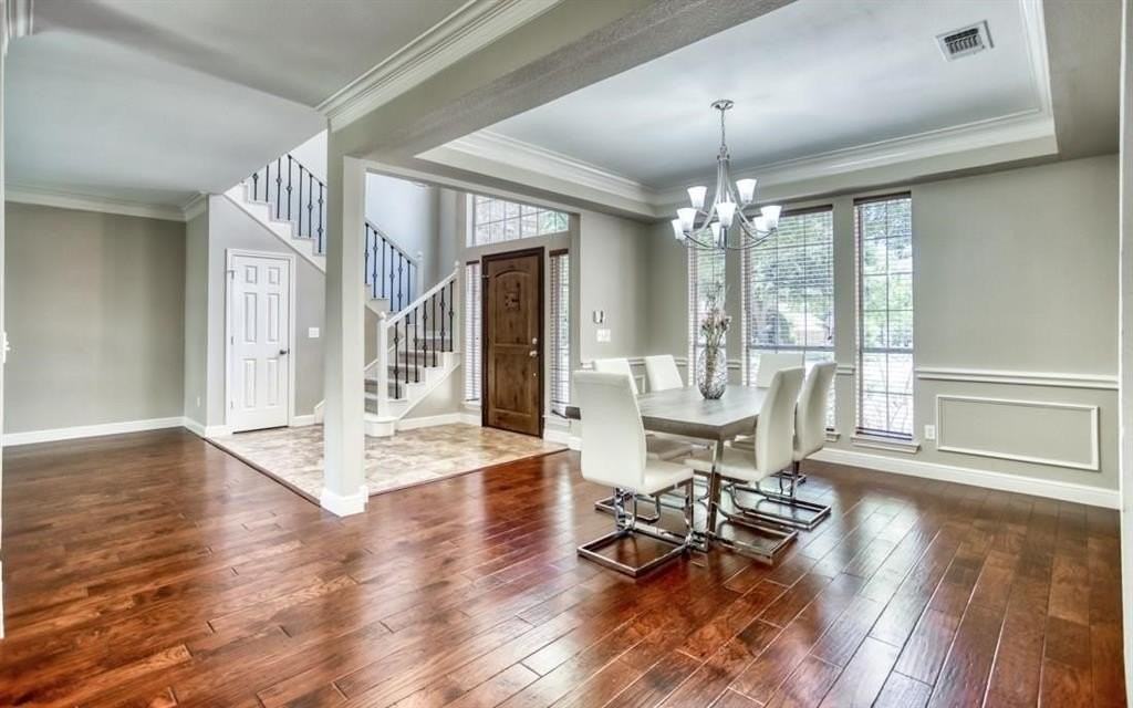 5421 N Briar Ridge Cir - Photo 2 of 27