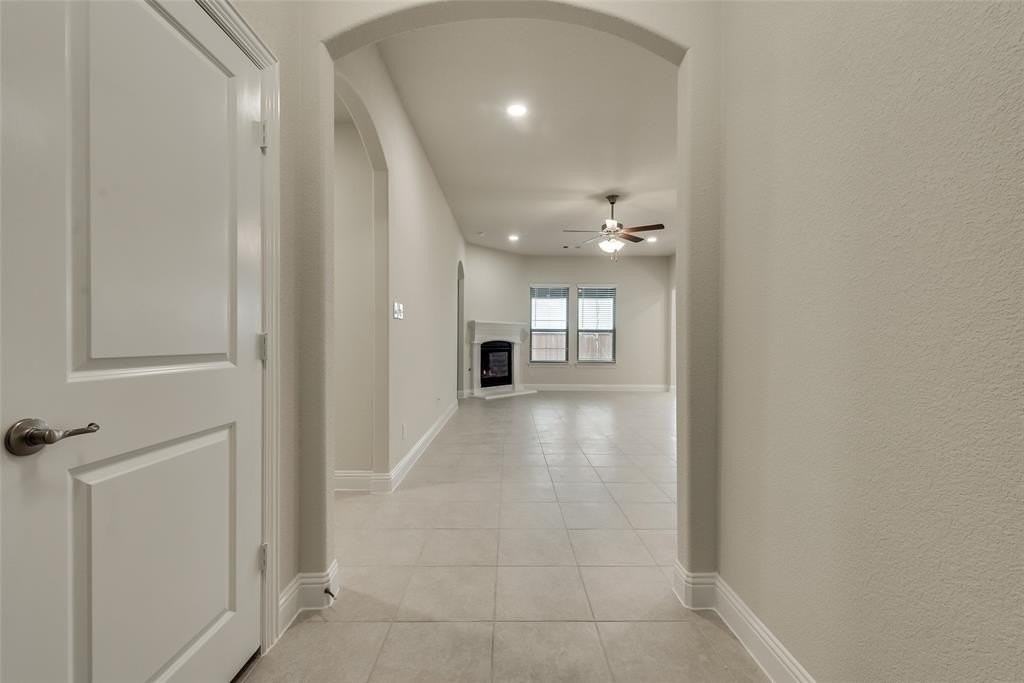 6113 Brunswick Dr - Photo 5 of 24