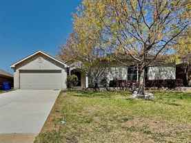 615 Douglas Dr - Photo 1 of 1