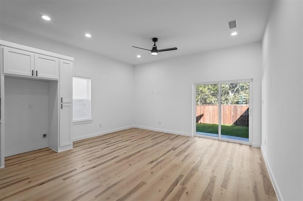 3412 Marshall St #A - Photo 7 of 19