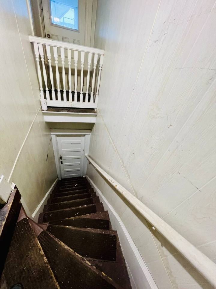 163 Market St - Photo 2 of 16