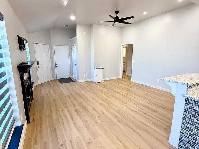 6003 Fox Run Way - Photo 6 of 20
