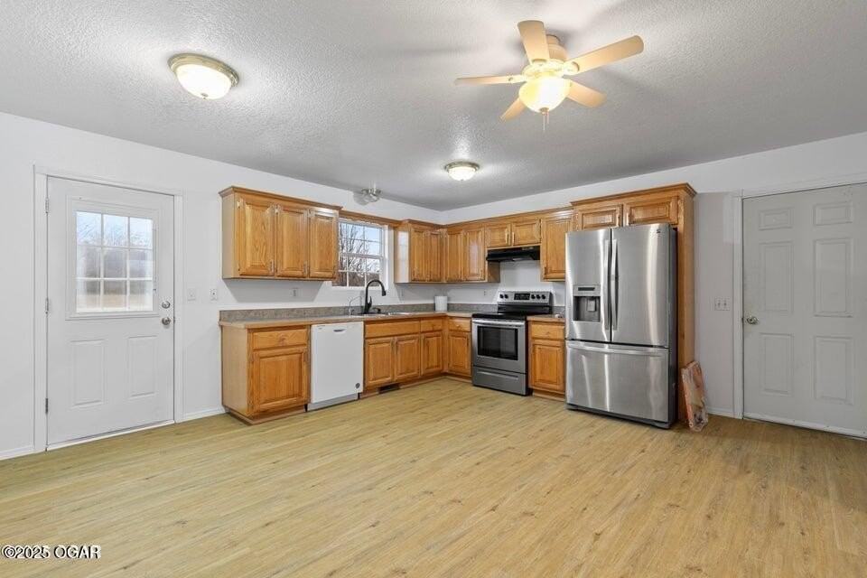 1177 E Amber Dr - Photo 7 of 29