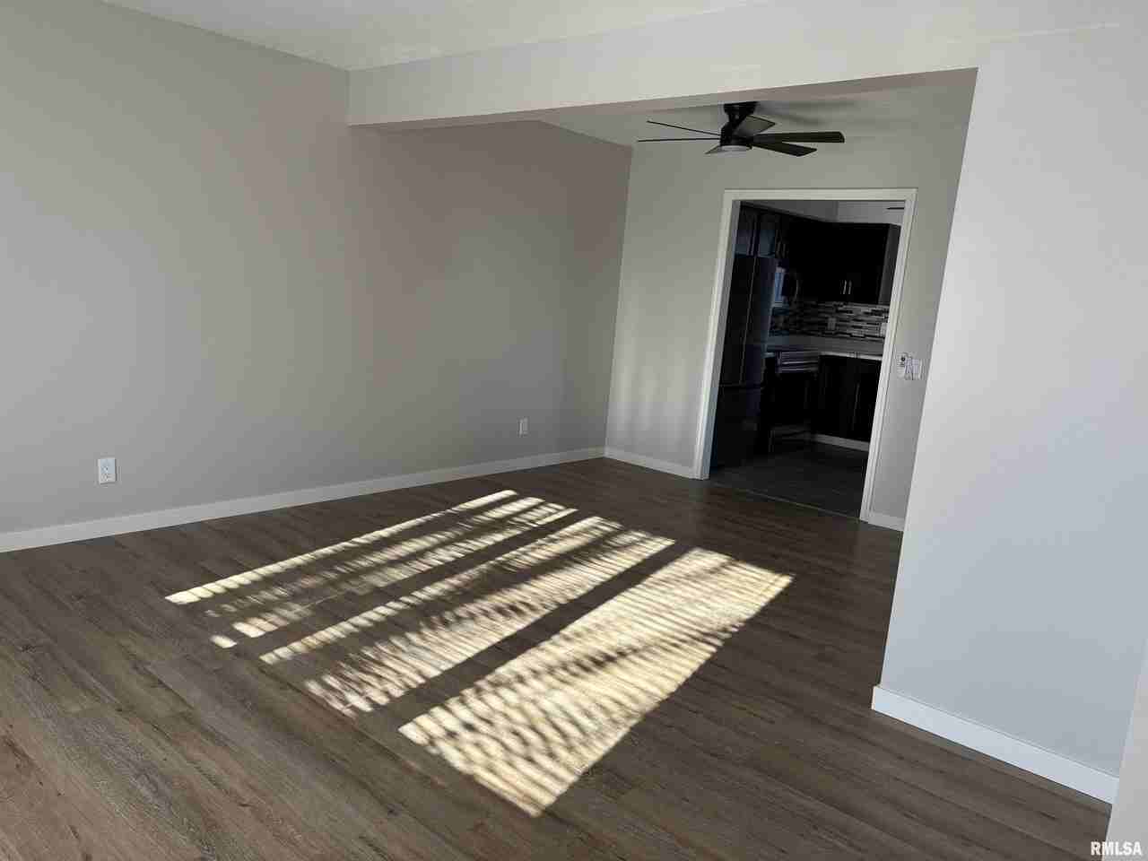 3326 Jennings Dr - Photo 2 of 21