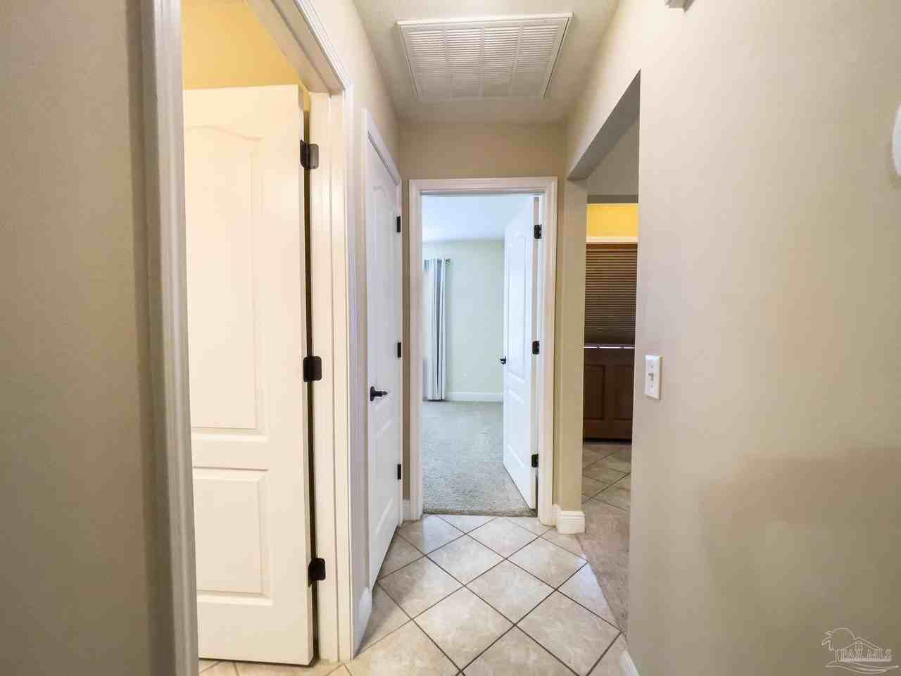 491 Portside Dr - Photo 5 of 21