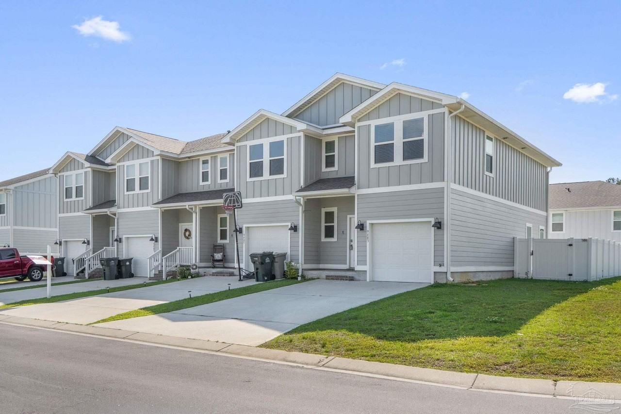 9483 Nature Creek Cir - Photo 2 of 34