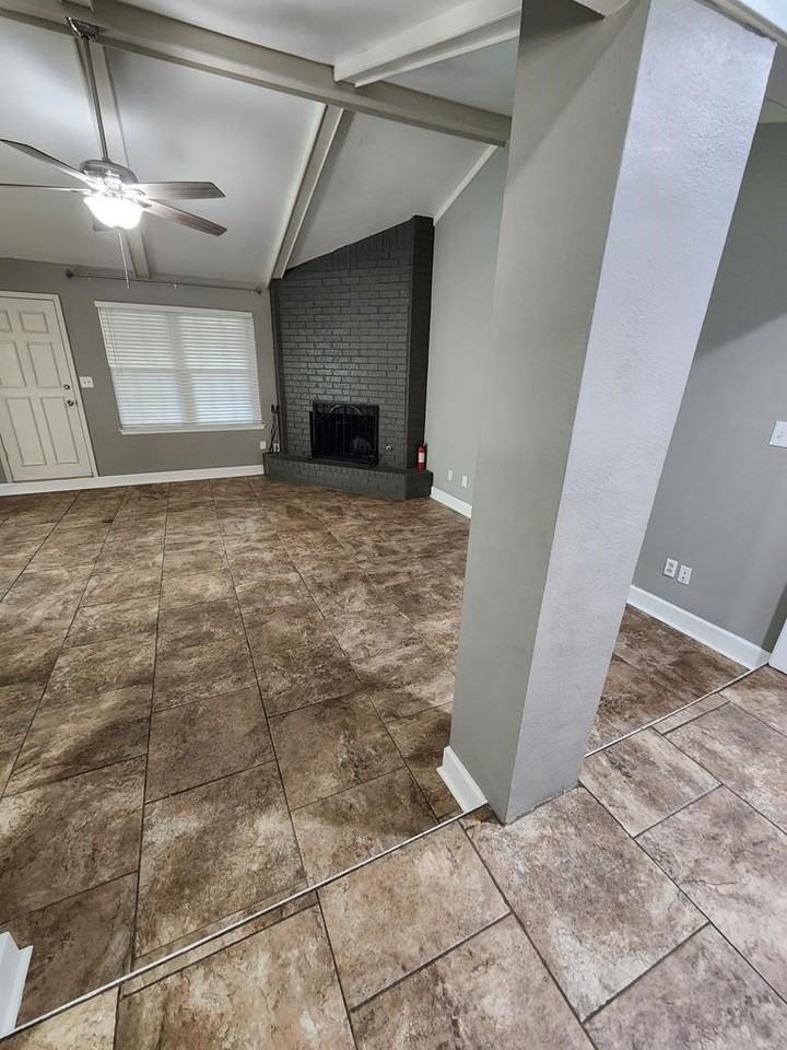 2801 Exeter Ave - Photo 3 of 40