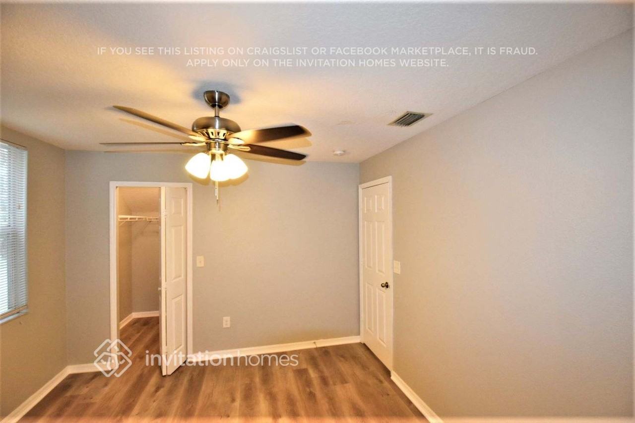 22724 Saint Thomas Cir - Photo 5 of 11