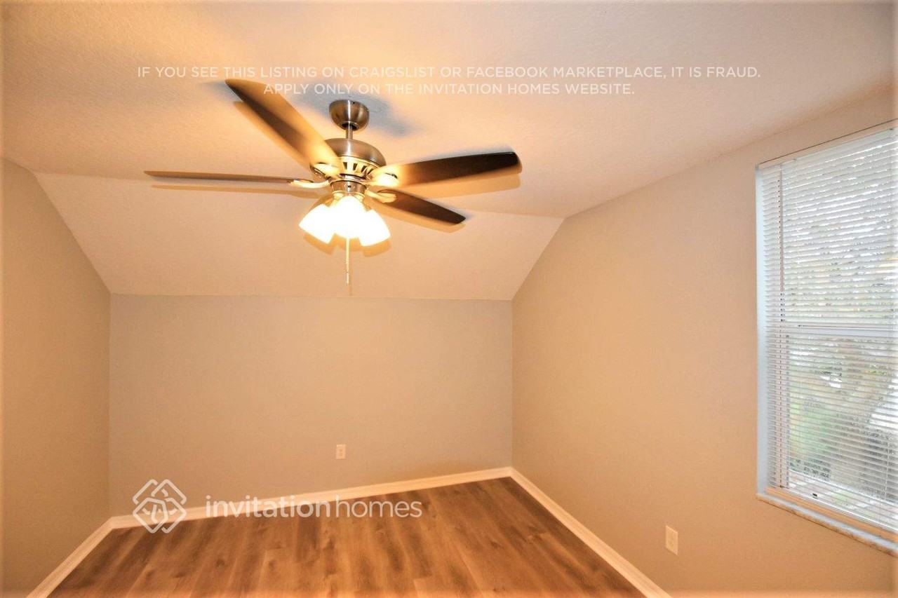 22724 Saint Thomas Cir - Photo 6 of 11