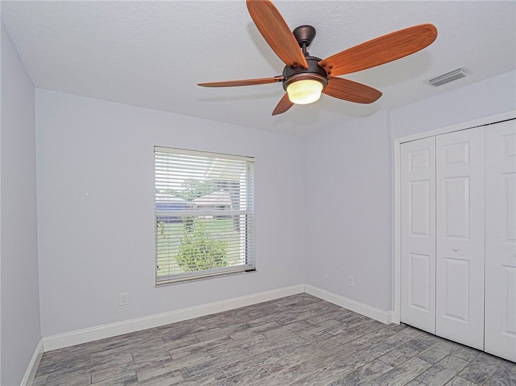 725 23rd Ave - Photo 7 of 12