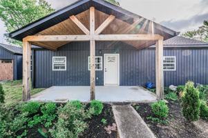 featured image of 204 Wilson Ave