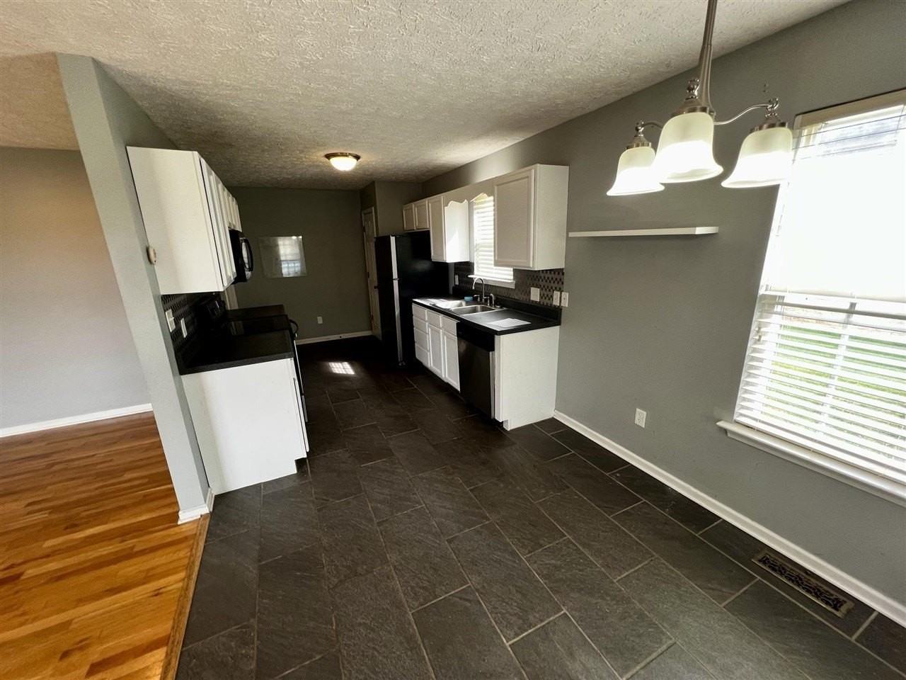 342 Turkey Run Dr - Photo 5 of 21