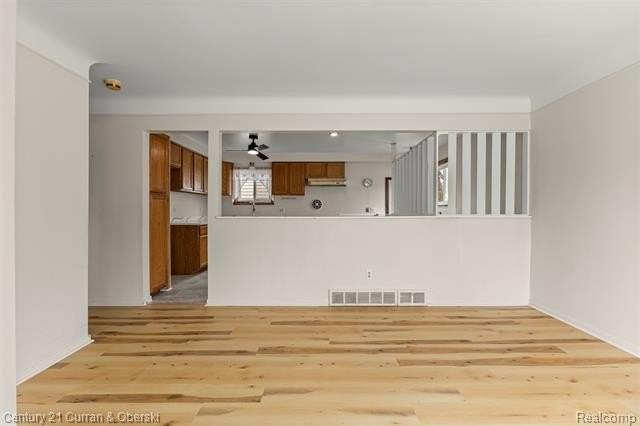 32819 Jefferson Ave - Photo 3 of 25