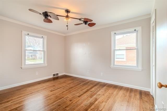 20625 Elizabeth St - Photo 7 of 15