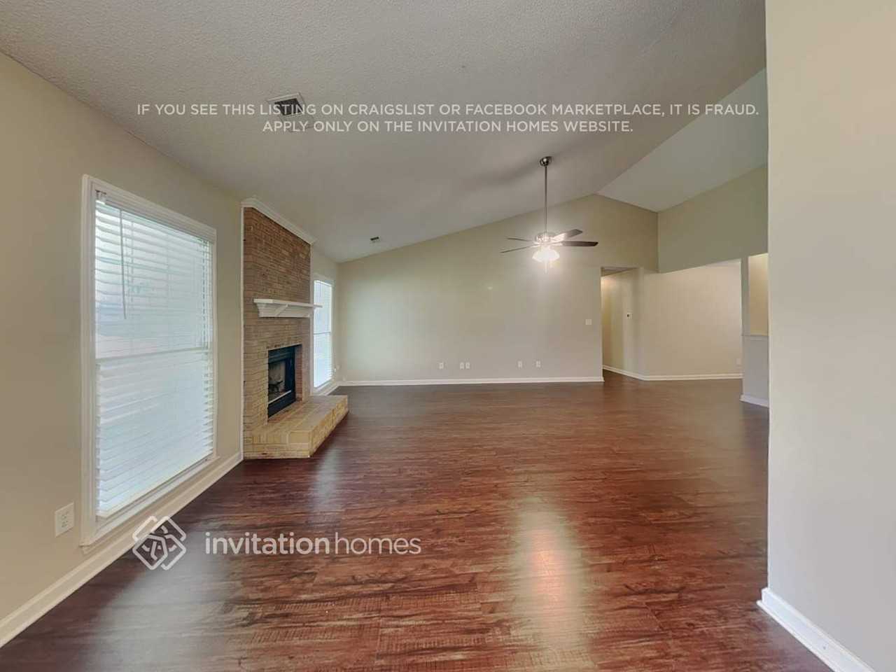 4212 Wynborough Ln - Photo 3 of 9
