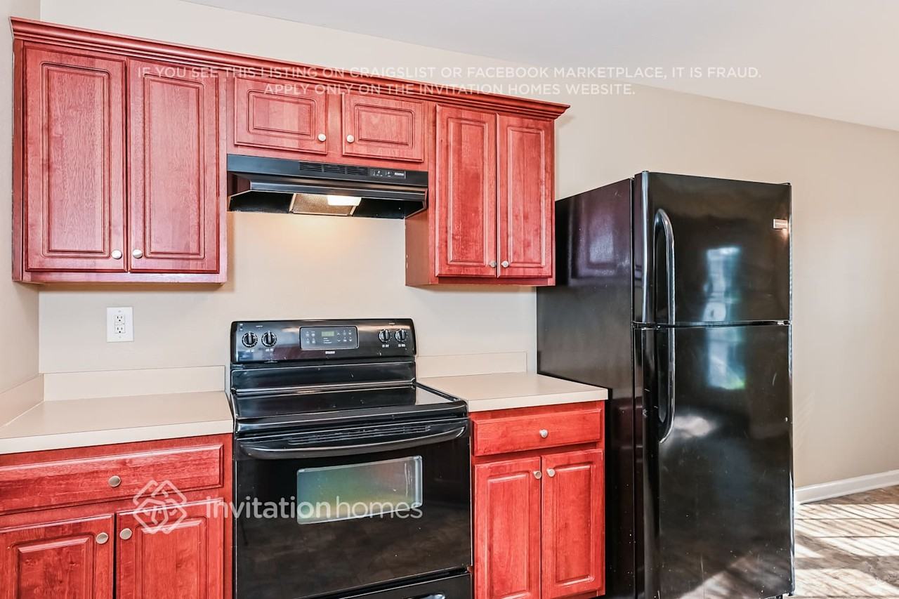 6685 White Walnut Way - Photo 7 of 18