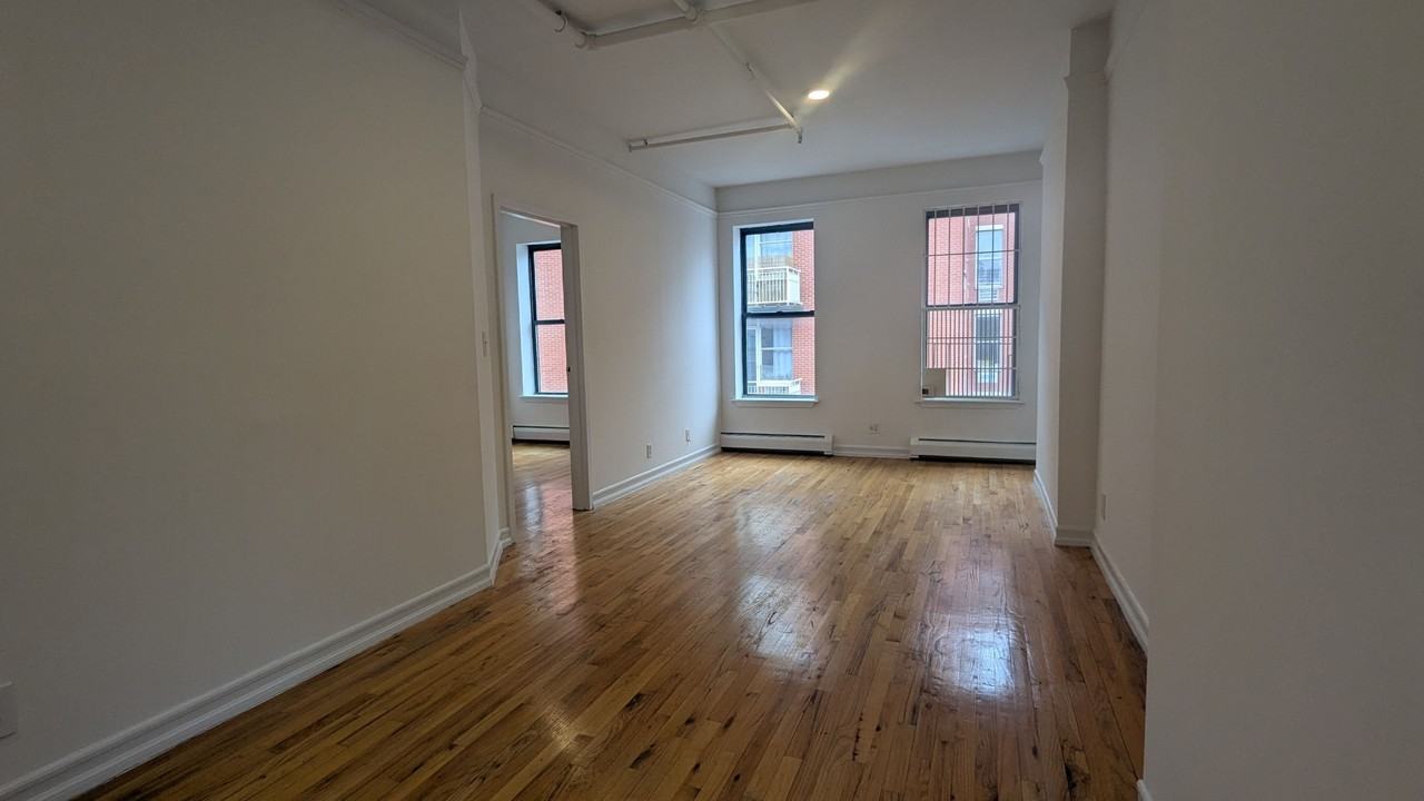 2212 Frederick Douglass Blvd Apt 5b - Photo 5 of 21