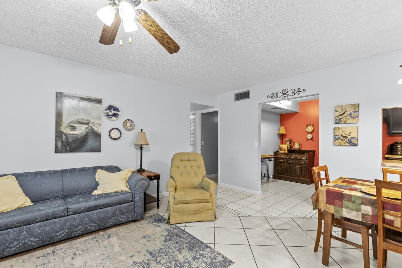 1004 Green Pine Blvd Apt A1 - Photo 7 of 29