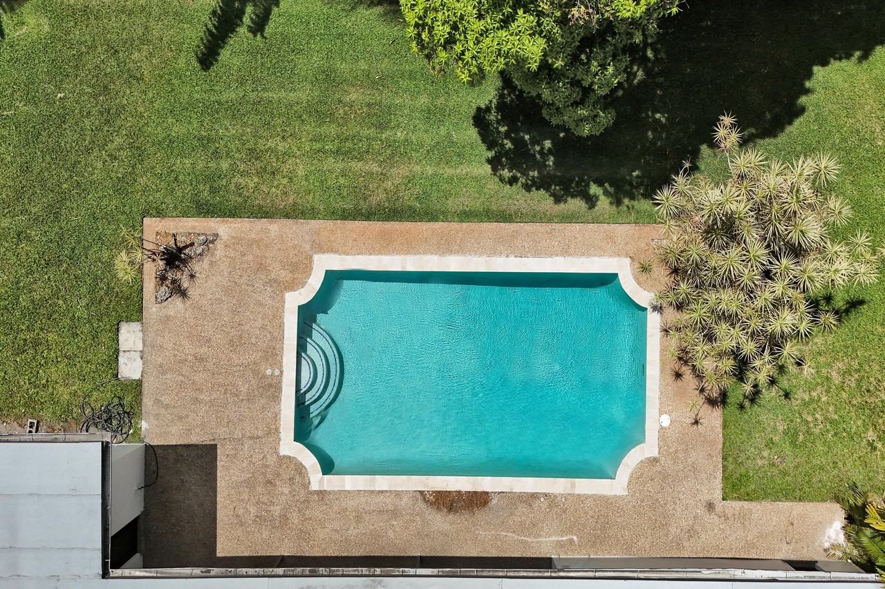 1321 Sw 74th Ter - Photo 2 of 50