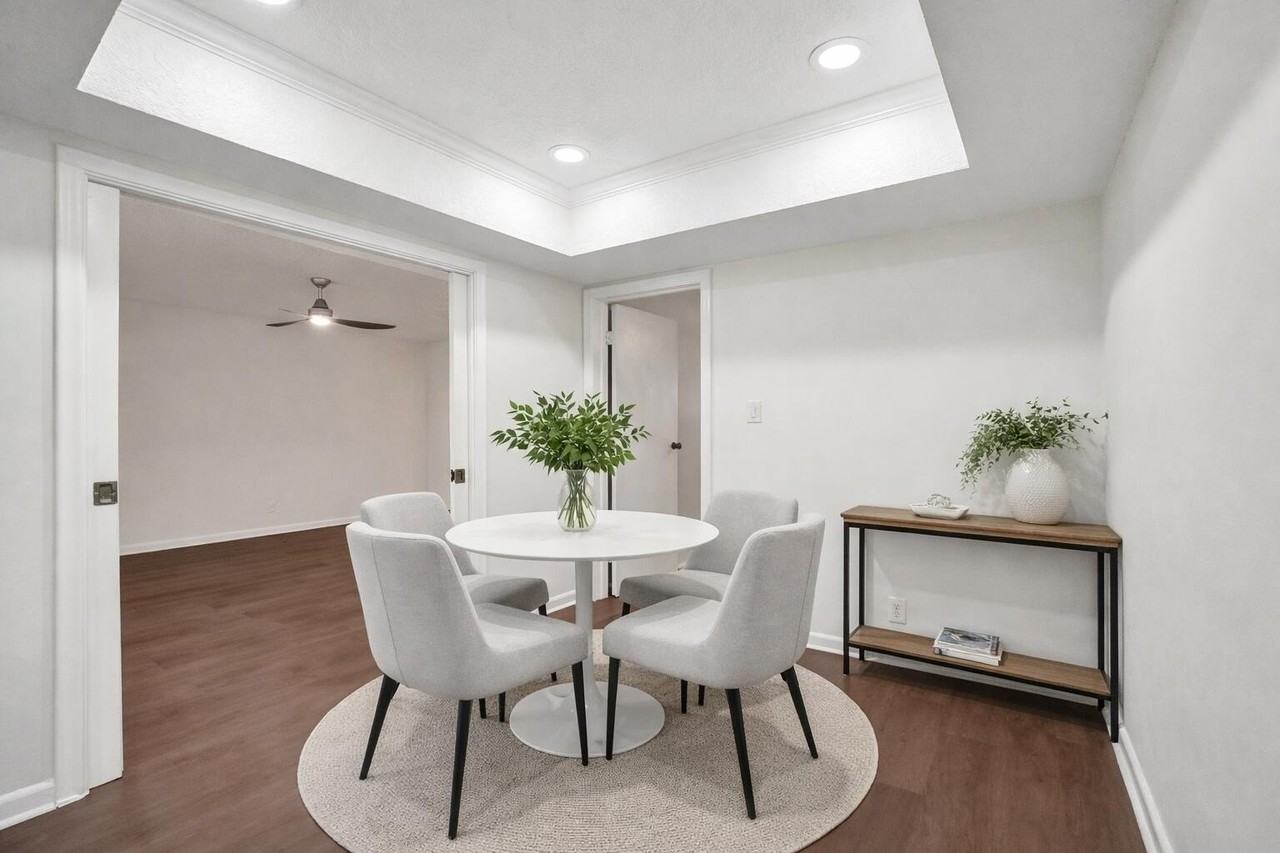 1321 Sw 74th Ter - Photo 7 of 50