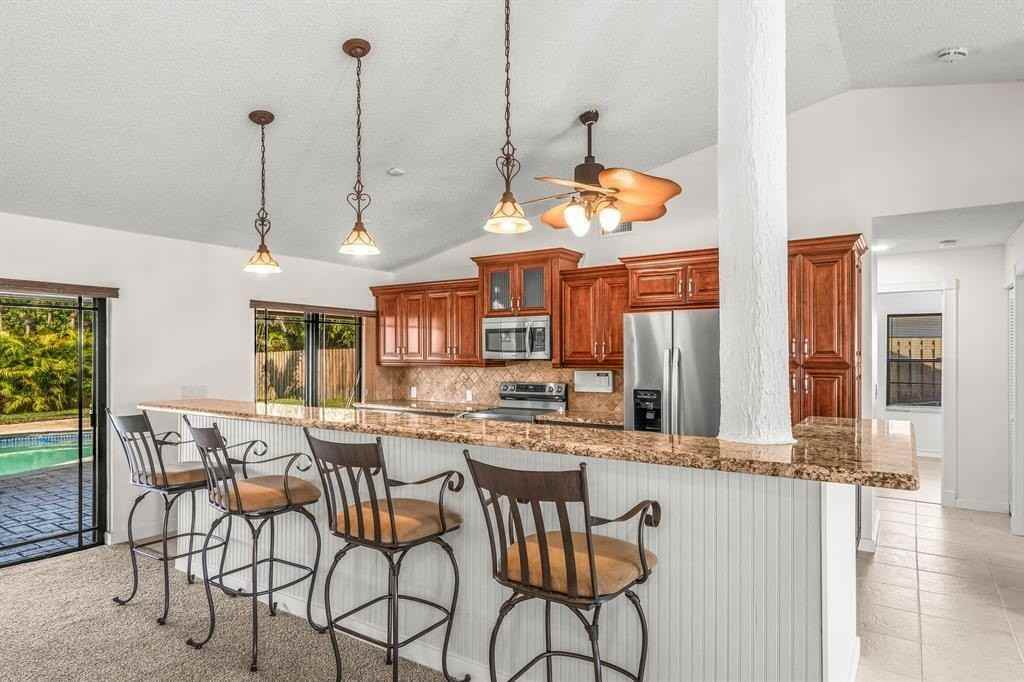 19873 Court Of The Myrtles - Photo 4 of 6