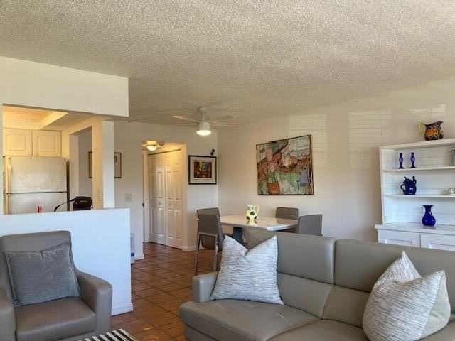 359 Brighton I - Photo 5 of 31