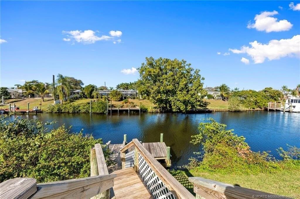 643 Se Harborview Dr - Photo 6 of 22