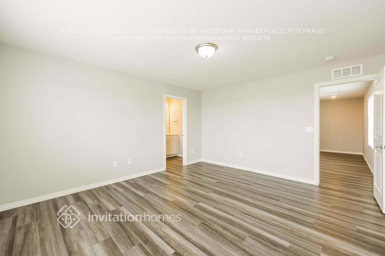 6278 Bobolink Ln - Photo 7 of 16