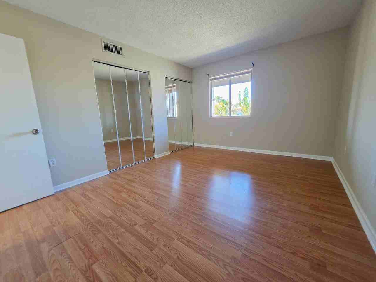 6106 Forest Hill Blvd Apt 207 - Photo 7 of 8