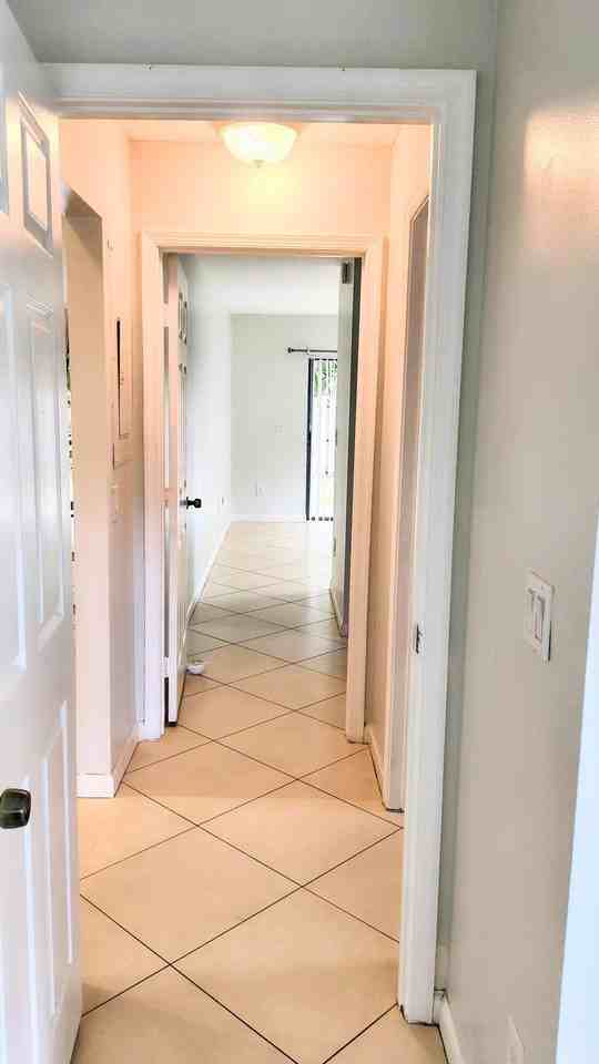 1170 Staghorn St - Photo 3 of 22