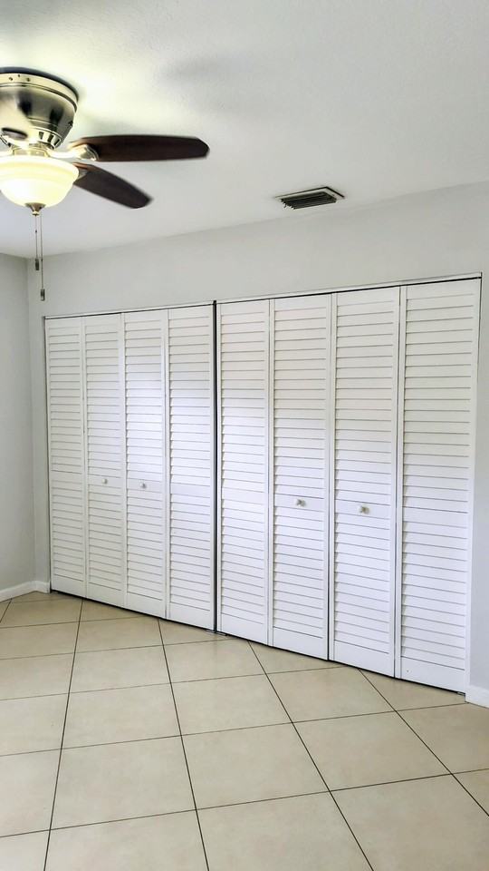 1170 Staghorn St - Photo 5 of 22