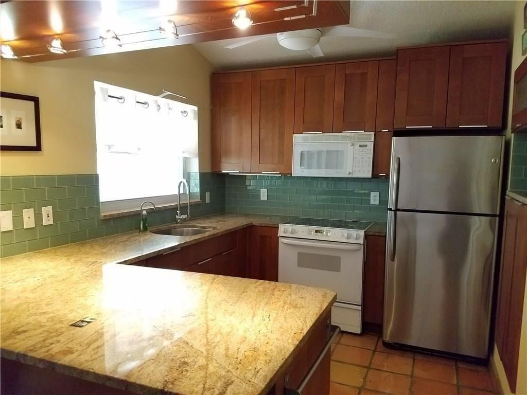 1159 Se 6th Ct - Photo 7 of 44