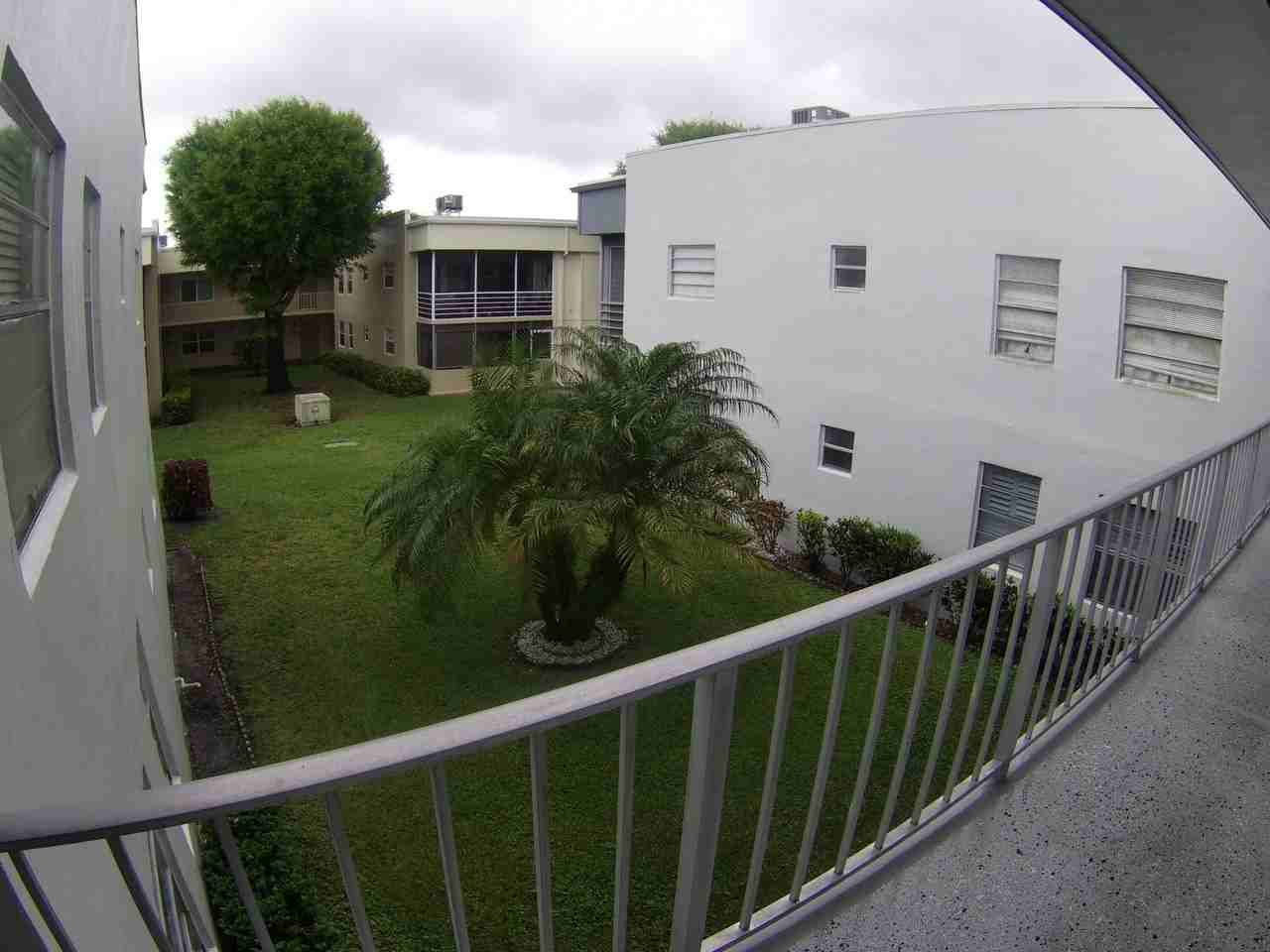 556 Capri L - Photo 2 of 30