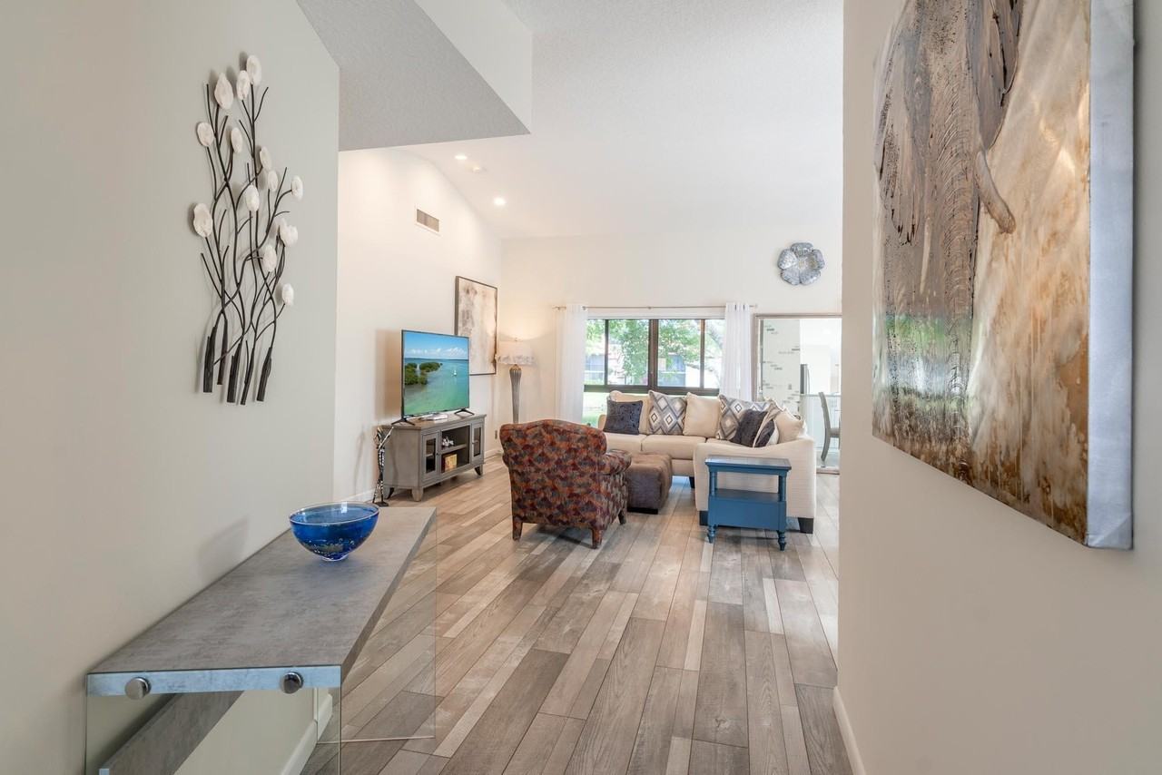 10624 Tropic Palm Ave Apt 202 - Photo 7 of 34