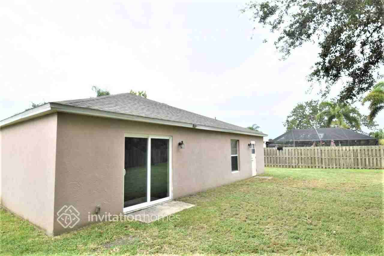 2257 Deercroft Dr - Photo 6 of 7