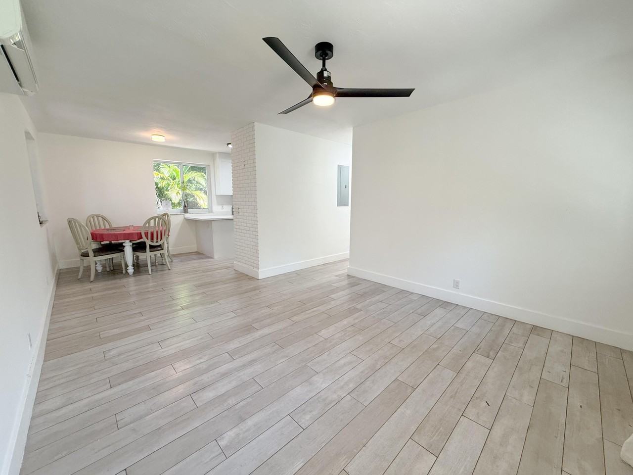 2823 Polk St - Photo 3 of 14