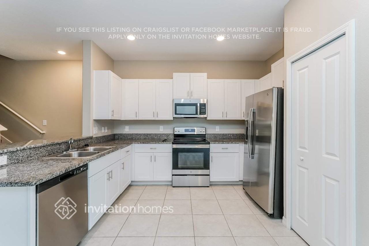 5177 Forum Blvd - Photo 7 of 18