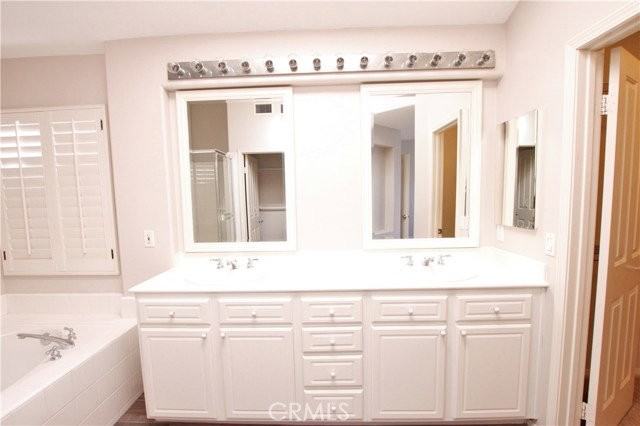 4 Menton - Photo 5 of 8