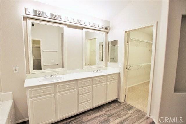 4 Menton - Photo 6 of 8